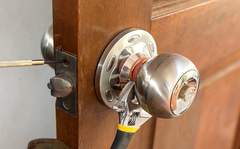 ouverture de porte blindée serrurier Sèvres